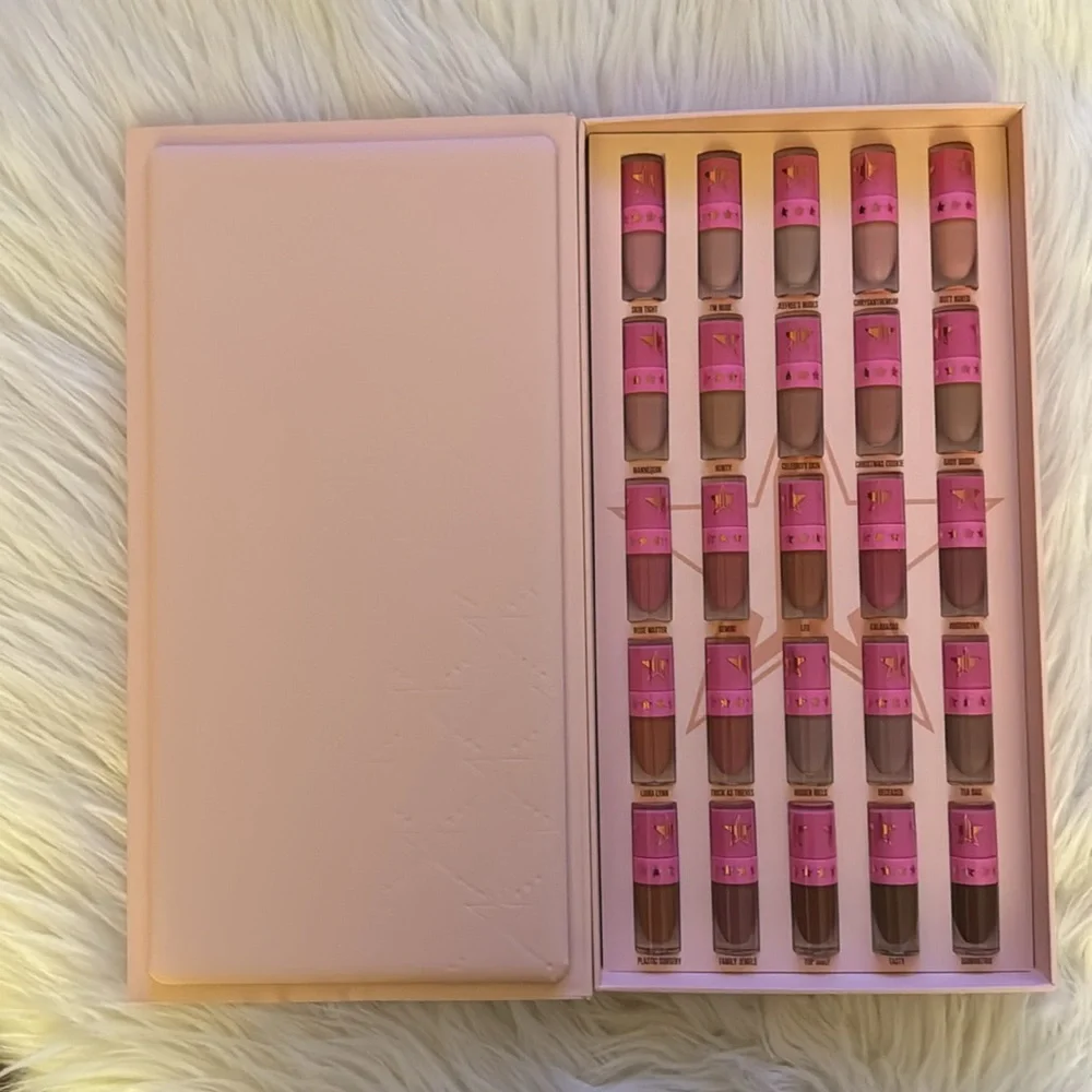 Jeffree Star Cosmetics The Nude Liquid Lipstick Vault